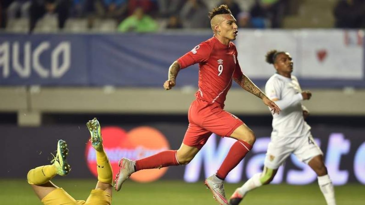 Le Pérou de Paolo Guerrero s'est qualifié pour les demi-finales de la Copa America en disposant de la Bolivie (3-1). 
