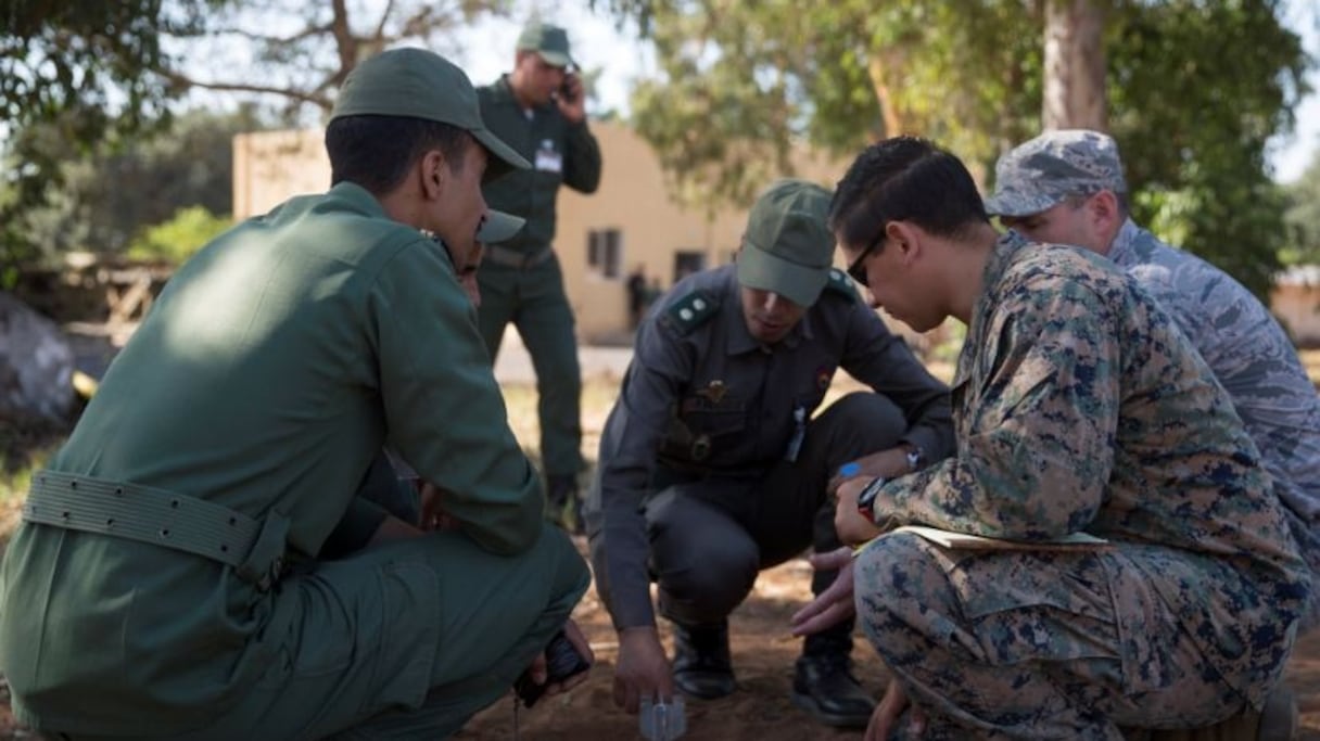 Les FAR s'entrainent avec les Marines
