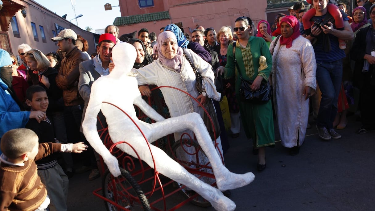 Sous le signe de la créativité, aussi, qui fait toute le succès de ce festival , ce qui n'est pas pour déplaire au public qui assiste avec bonheur aux festivités d'ouverture. 
