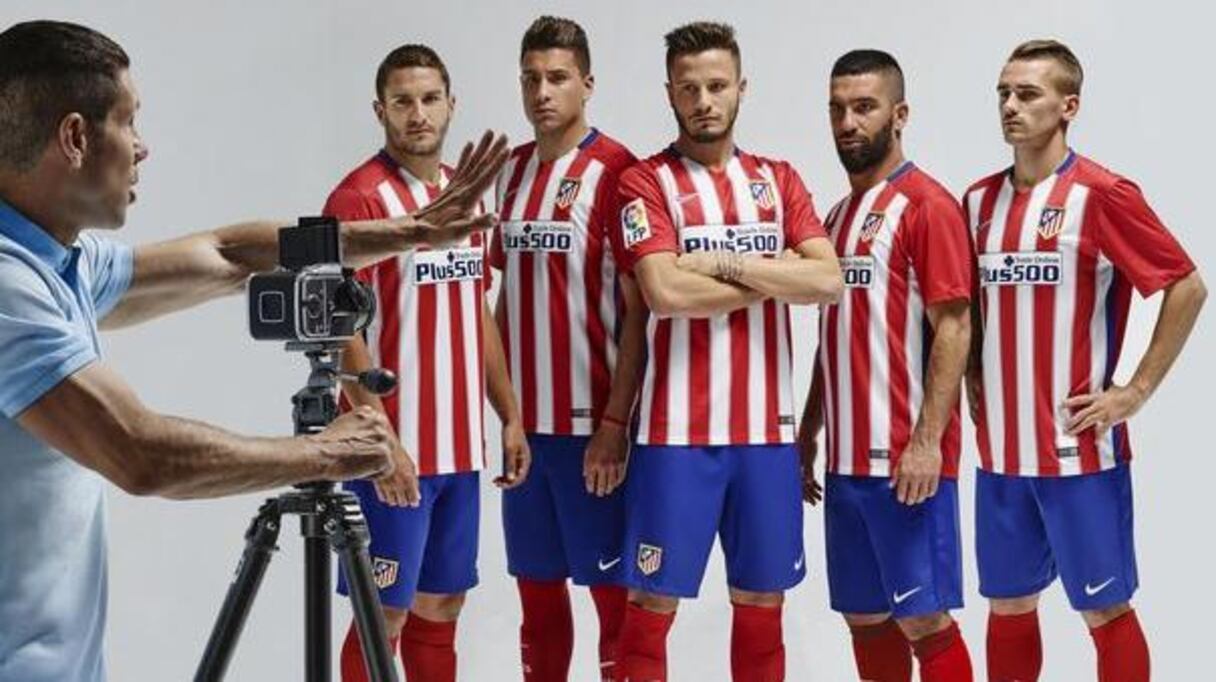 Atlético Madrid domicile (Nike).