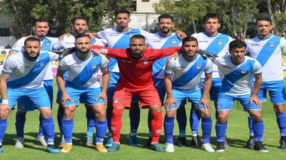 Le Club Chabab Riadi Salmi.
