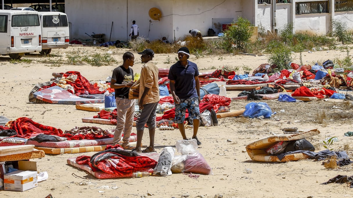 Le centre de migrants de Tajoura visé par les forces de Haftar, près de Tripoli. 
