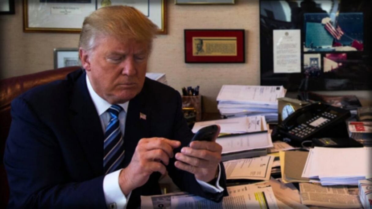 Le président Trump est un twitto compulsif.
