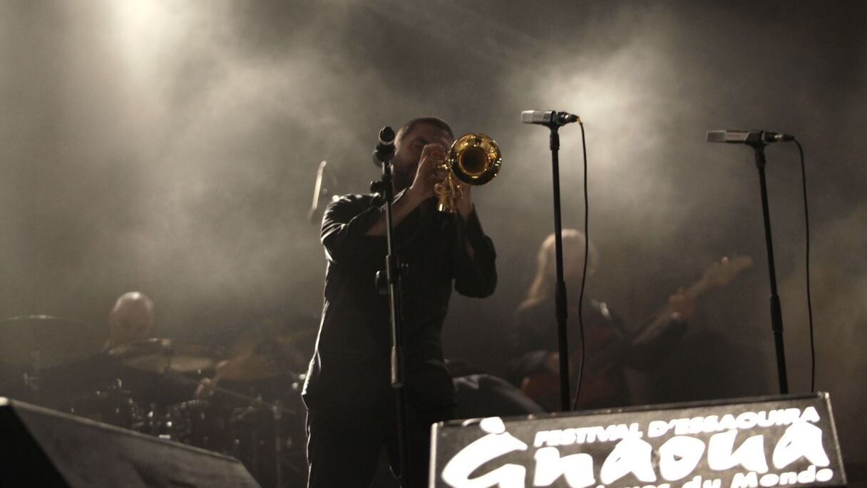 La magie Ibrahim Maalouf a encore opéré, samedi soir, au festival Gnaoua d'Essaouira. Le virtuose de la trompette, de retour au Maroc pour un nouveau concert après le séisme Jazzablanca, a été grandiose, comme à son habitude. 
