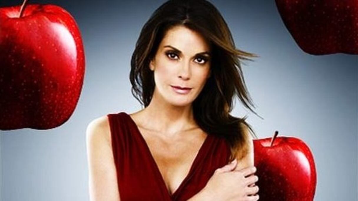 Reconnaissez-vous Susan Mayer Delfino des Desperate Housewives ? Bien qu'elle soit née en Californie, Teri Lynn Hatcher, a également des origines arabes de par sa mère à moitié Syrienne.
