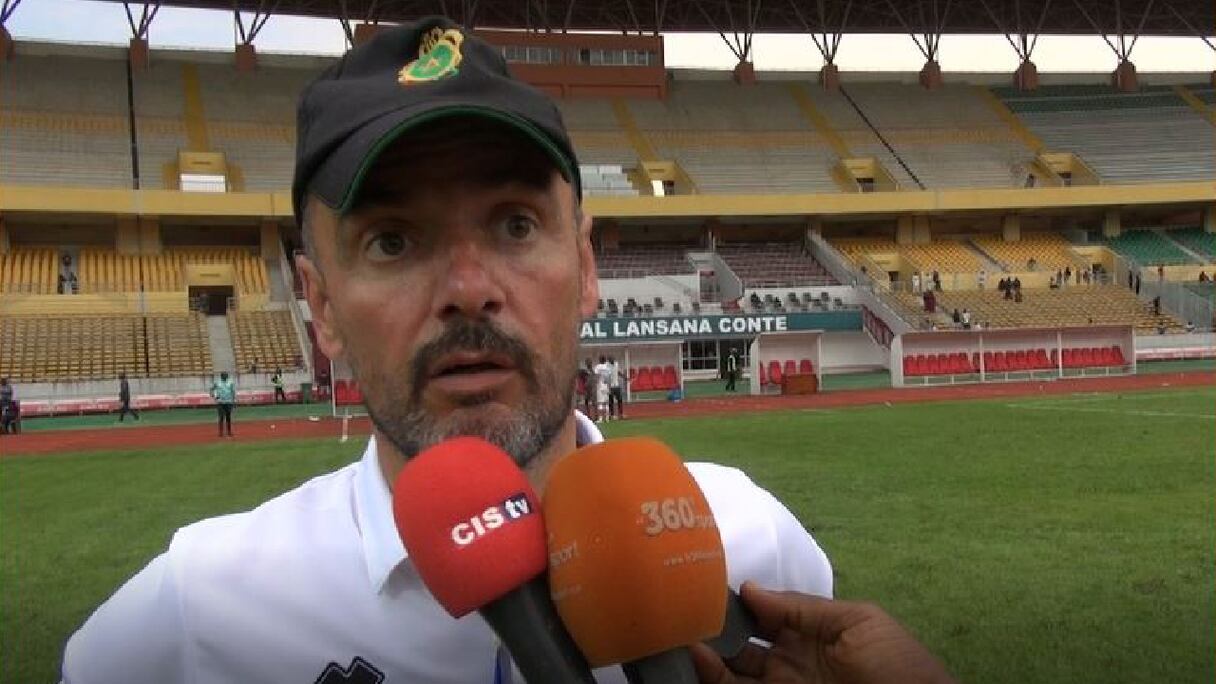 Fernando Da Cruz, entraineur de l'AS FAR.
