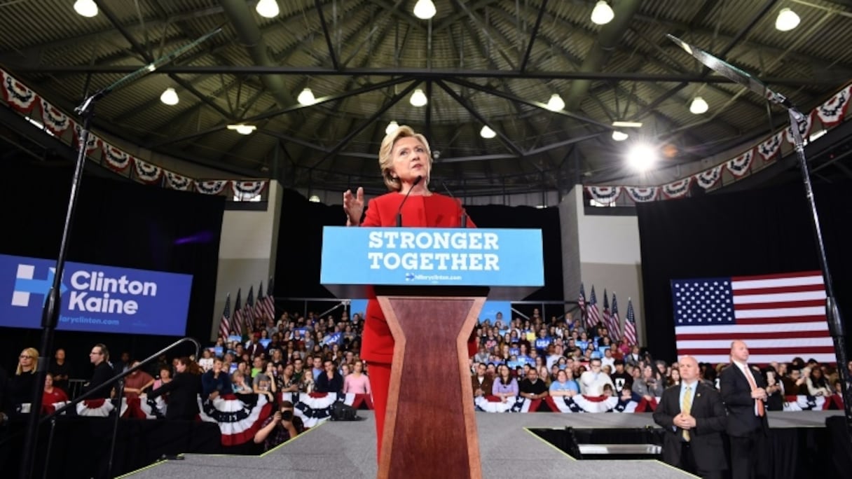 Hillary Clinton en meeting sur un campus à Kent, dans l’État clé de l'Ohio, le 31 octobre 2016.
