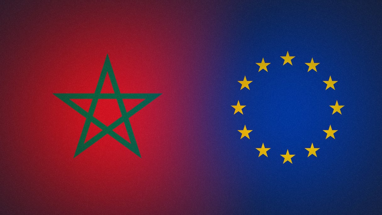 Les drapeaux du Maroc et de l'Union européenne.
