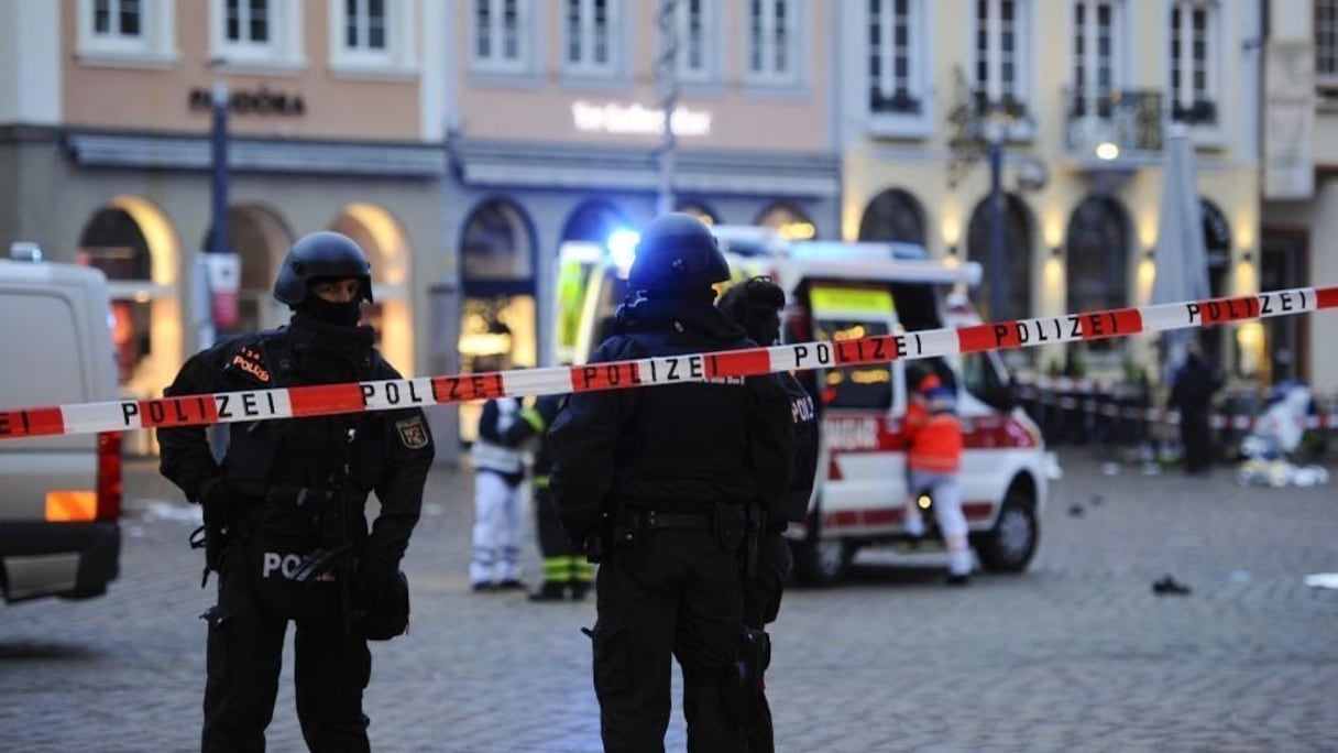 Les faits se sont produits le 1er décembre 2020, à Trèves, dans le sud-ouest de l'Allemagne. Bilan: 5 morts et 14 blessés. 
