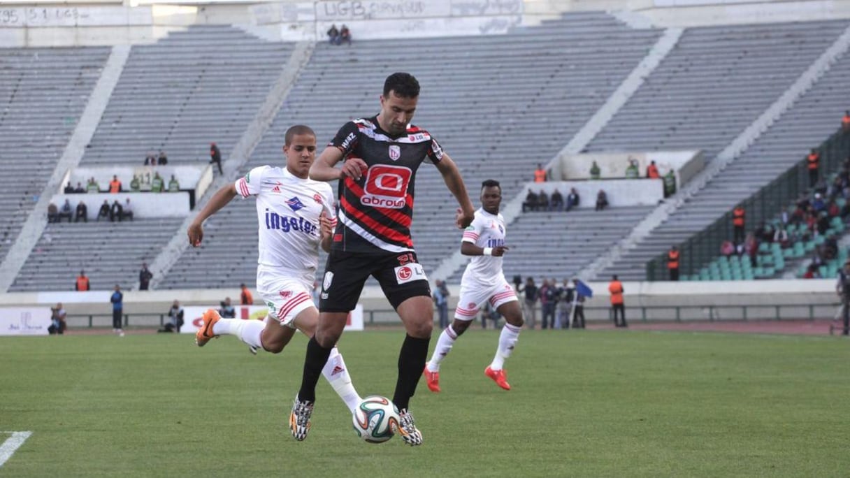 Avec une rencontre en milieu de semaine, difficile de remplir le Complexe Mohammed V.