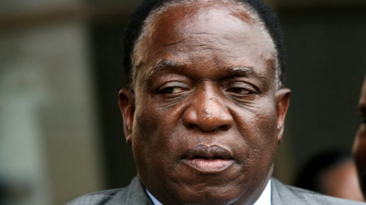 L'ancien vice-président zimbabwéen Emmerson Mnangagwa est de retour.
