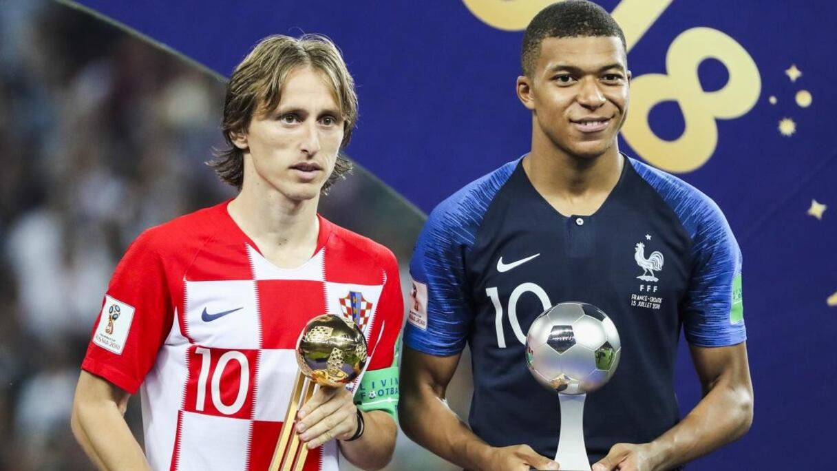 Luka Modric et Kylian Mbappé lors de la finale du Mondial 2018 en Russie.
