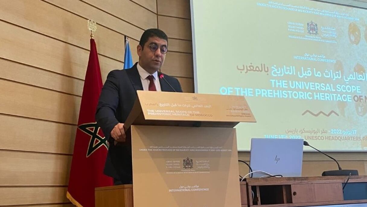 Mehdi Bensaïd, ministre de la Culture lors de l'exposition et du colloque international sur «la portée universelle du patrimoine préhistorique du Maroc», au siège de l'UNESCO à Paris, vendredi 17 juin 2022.
