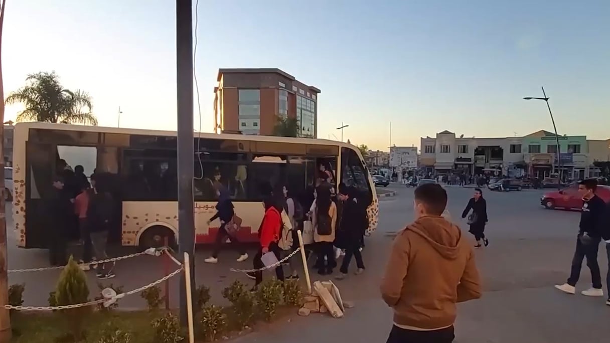 A Oujda, le prix du ticket de bus est passé de 3 à 3,5 dirhams.
