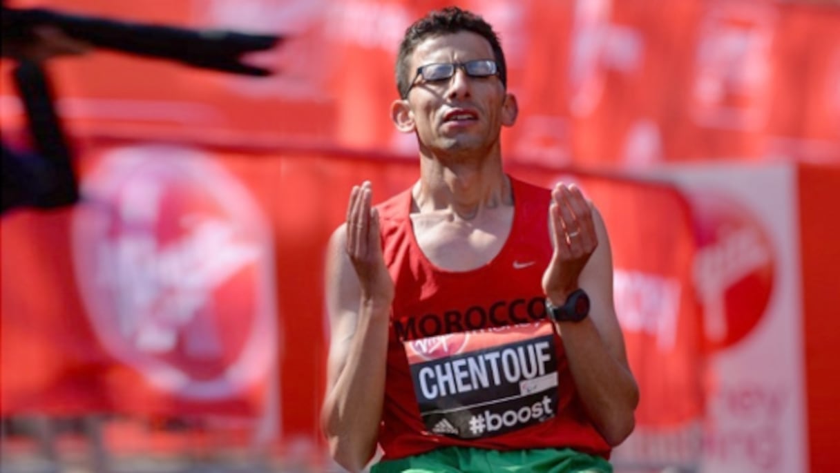 Amine El Chentouf a remporté ce dimanche le marathon de Londres pour la troisième année consécutive. 
