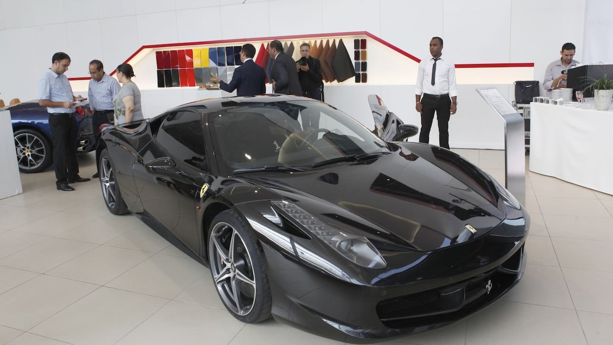 La magnifique 458 Black dévoile ses courbes à Casablanca
