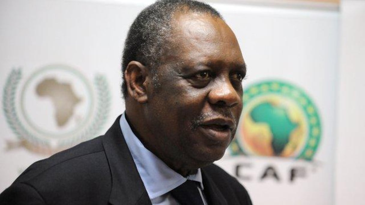 Issa Hayatou, président de la CAF.
