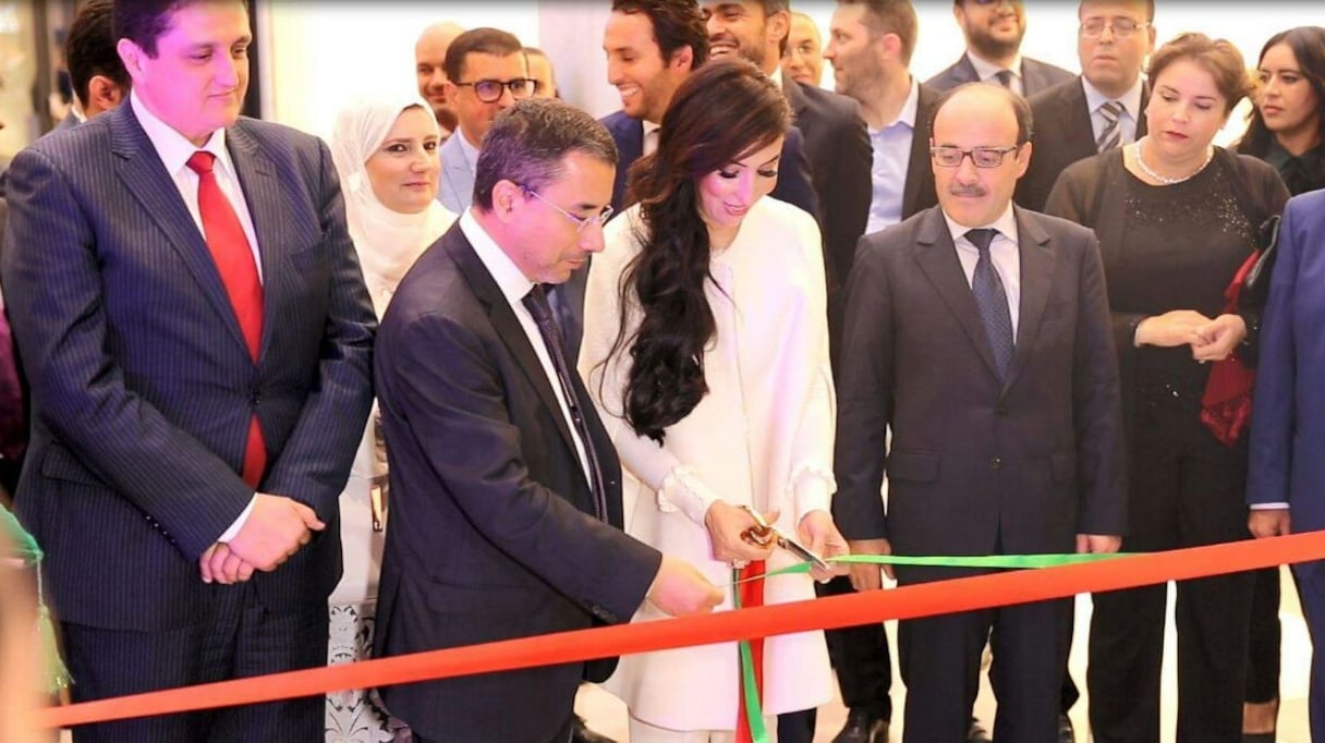 Salwa Akhannouch inaugure 7 enseignes au centre commercial Ibn Battouta à Tanger.
