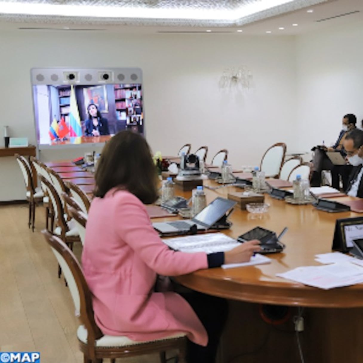 Visioconférence entre la ministre des Relations extérieures de la République de Colombie, Claudia Blum et son homologue marocain, Nasser Bourita, mardi 6 avril 2021, sur l’importance de l’initiative marocaine d’autonomie.
