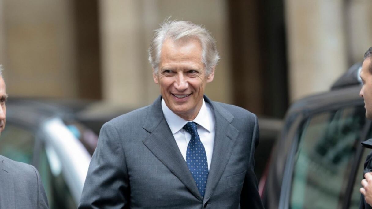 Dominique de Villepin dirigeait la diplomatie française entre 2002 et 2004, à un moment de profond désaccord entre Paris et Washington au sujet de la guerre en Irak.
