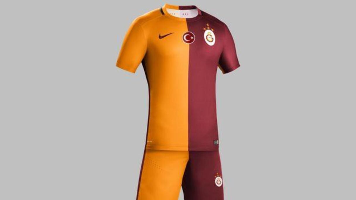 Galatasaray domicile (Nike).