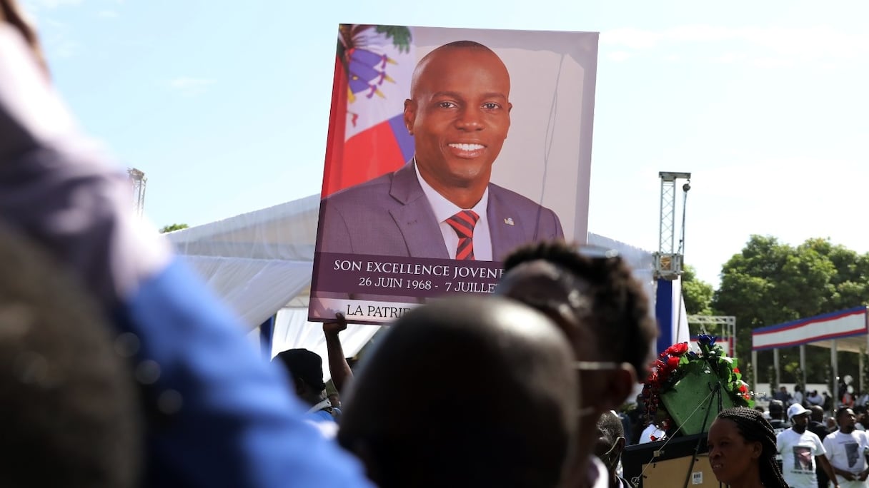 Des personnes en deuil assistent aux funérailles au Cap-Haïtien, le 23 juillet 2021, du président haïtien Jovenel Moïse, assassiné à Port-au-Prince, en Haïti, le 7 juillet 2021 (archives).
