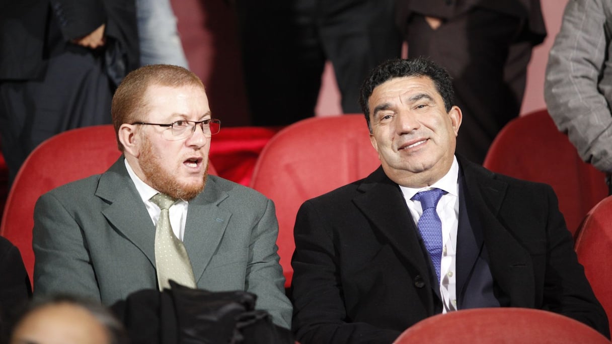 Mohamed Najib Boulif, ministre délégué du Transport, assez tendu avant le début du match opposant le Raja de Casabanca au Bayern de Munich.
