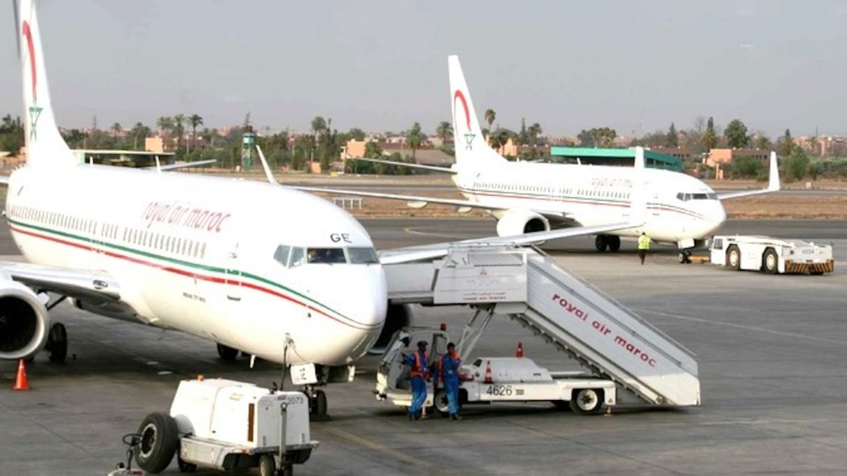 Deux avions de Royal Air Maroc. 
