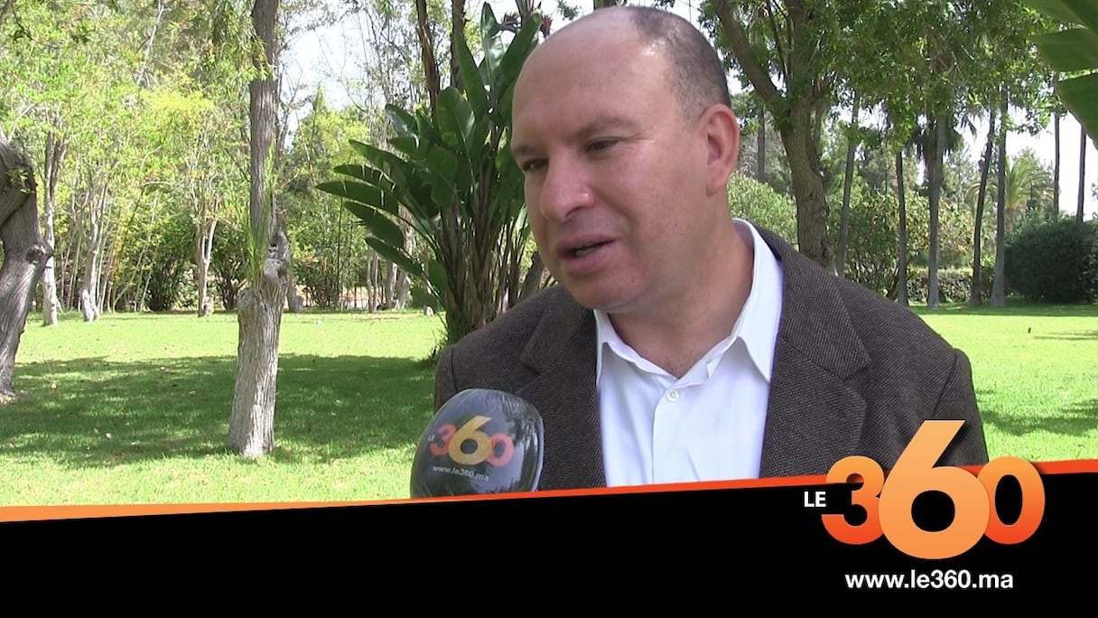 Jaouad Nouhi, professeur de droit public à l'université Mohammed V de Rabat. 
