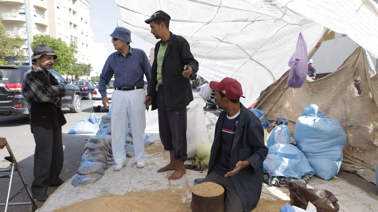 Le Ramadan touche à sa fin, et les Marocains s'acquittent, avant l'Aïd el Fitr, de la zakat, pour clore en beauté ce mois sacré.
