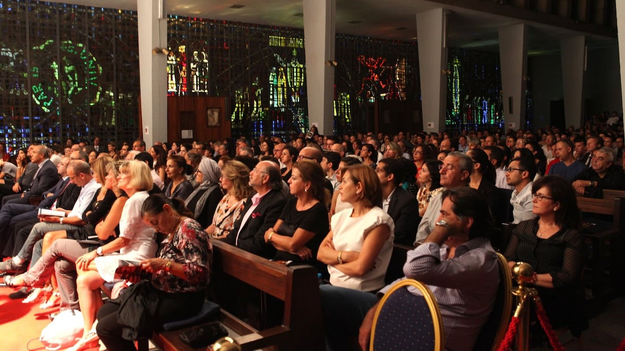 Il régnait, mardi soir, dans la salle comble de l'église Notre Dame de Casablanca, un silence religieux dans l'attente des premières notes de l'Orchestre philharmonique du Maroc.  
