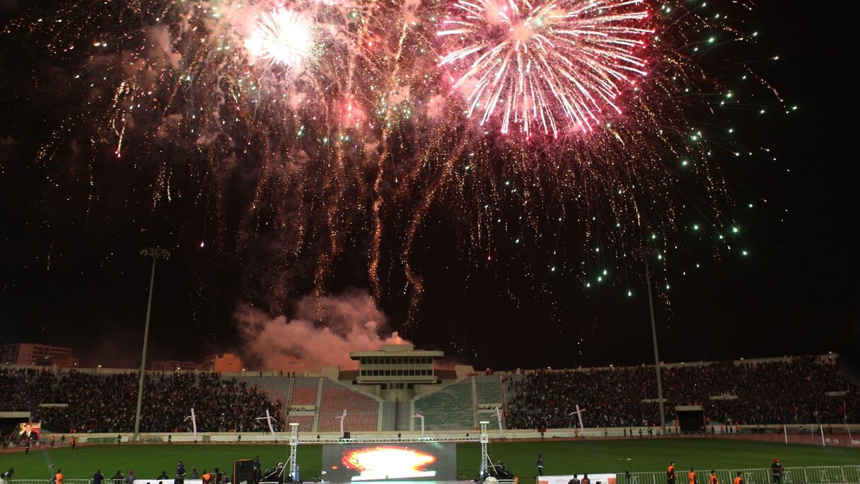 Le ciel de nuit s'est illuminé d'astres féériques et de poussières d'étoiles. Un moment magique qui a illuminé tous les regards. 
