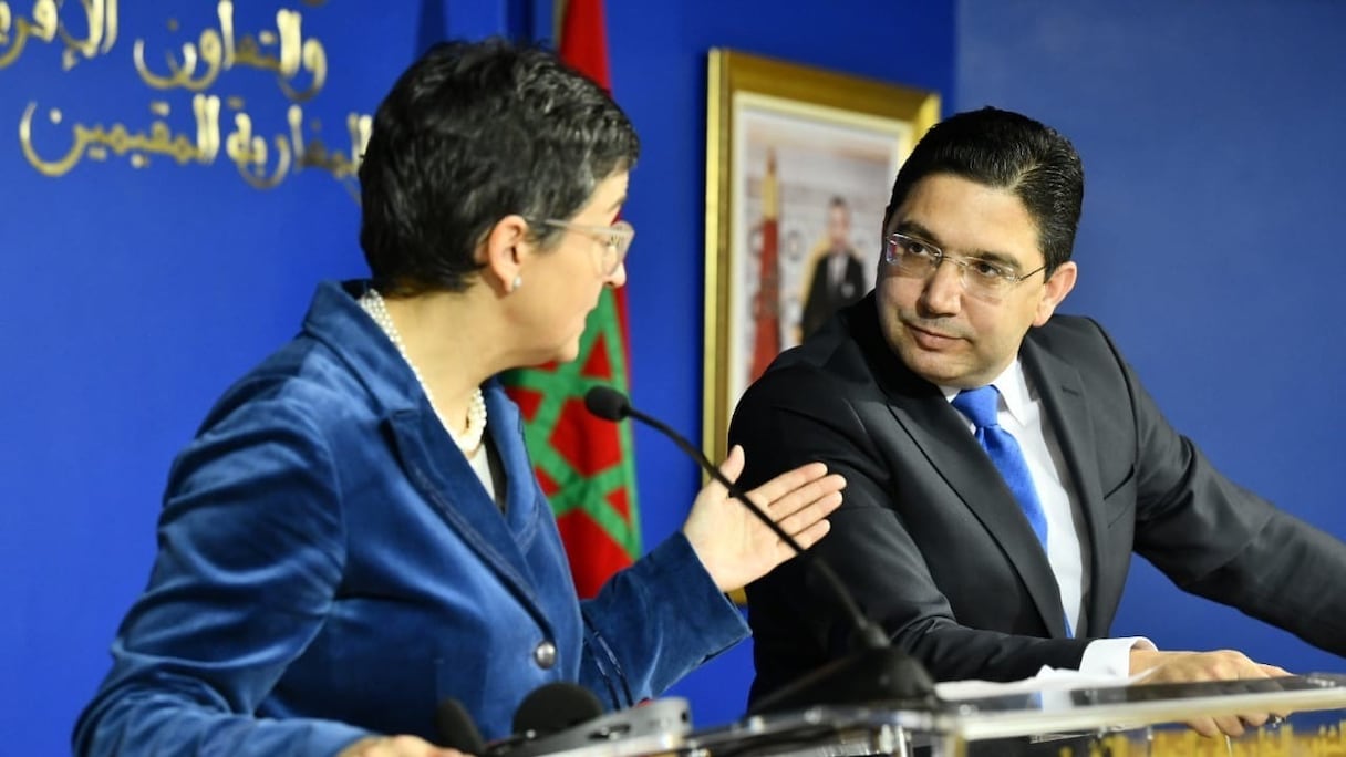 Arancha Gonzalez Laya, ministre espagnole des Affaires étrangères, et son homologue marocain, Nasser Bourita,
