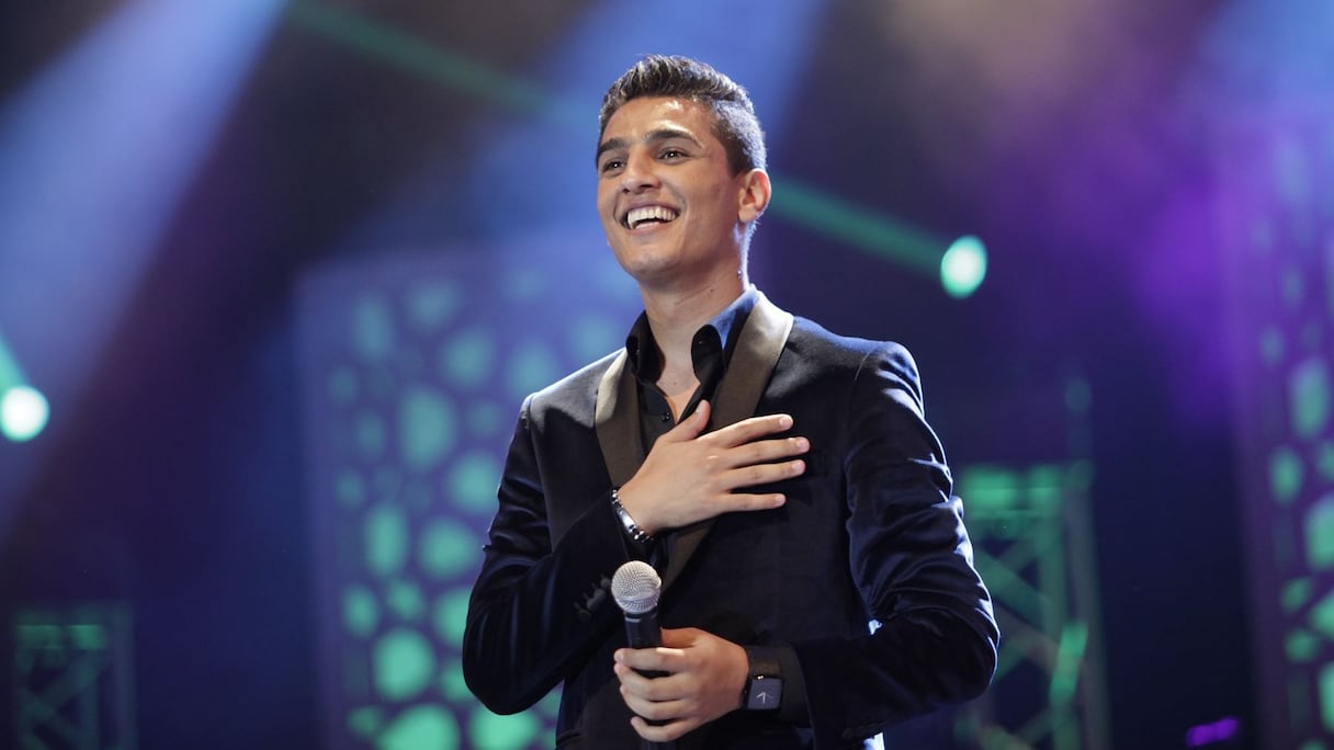 Dès son entrée sur scène, Mohammed Assaf, profondément touché, a été saisi par l'amour et le soutien de ses fans. Une rencontre d'une intensité rare !
