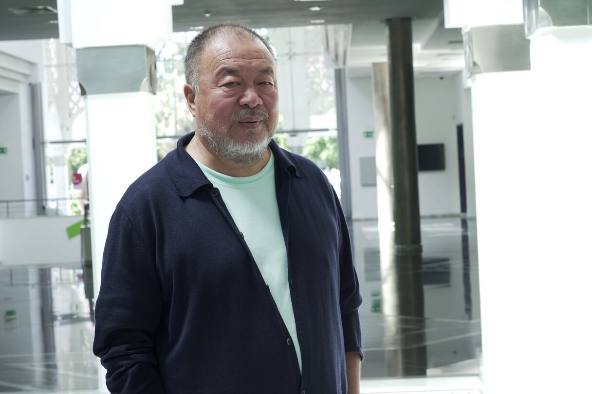 L'artiste chinois Ai Weiwei au Musée Mohammed VI d'art moderne et contemporain, le 25 avril 2023 à Rabat, au Maroc.