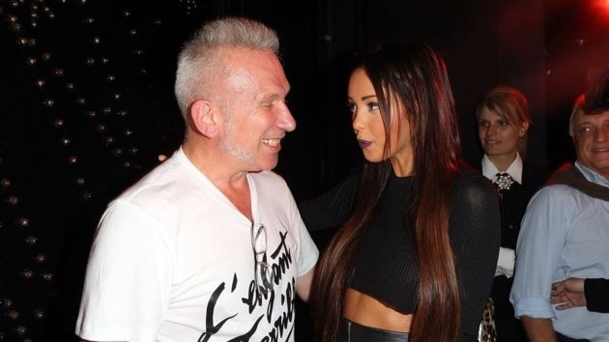 Euh... Jean-Paul Gauthier? Pas trop l'air de savoir qui c'est...
