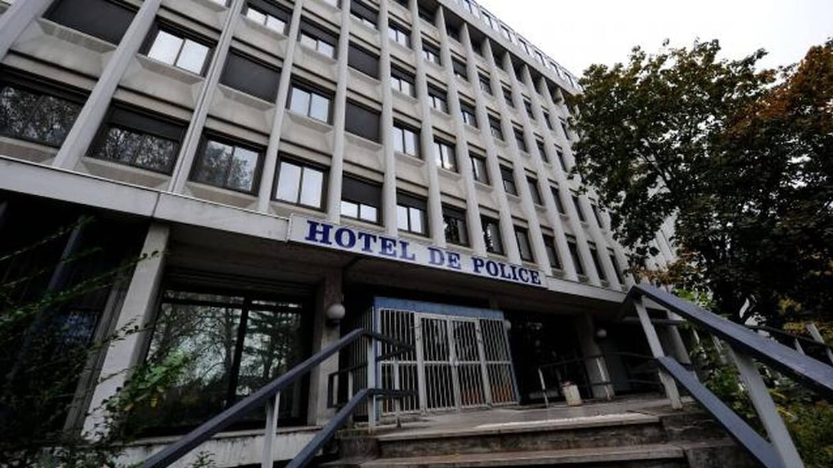 L'Hôtel de police de Grenoble.
