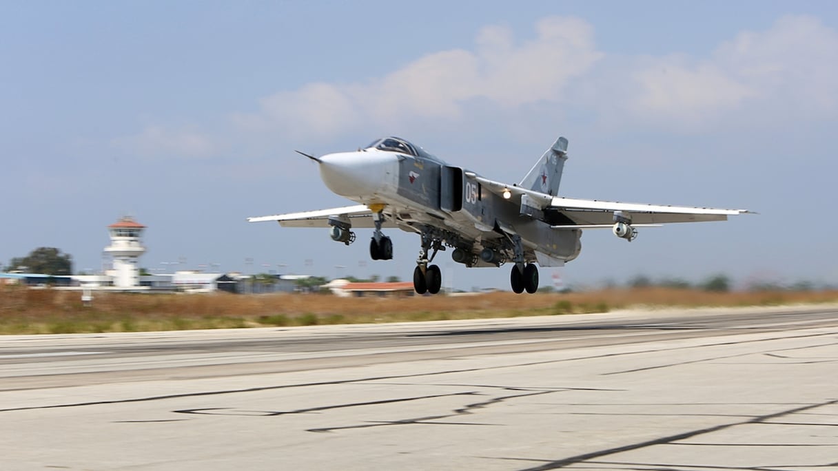 L'avion de combat russe, de type Su-30SM.
