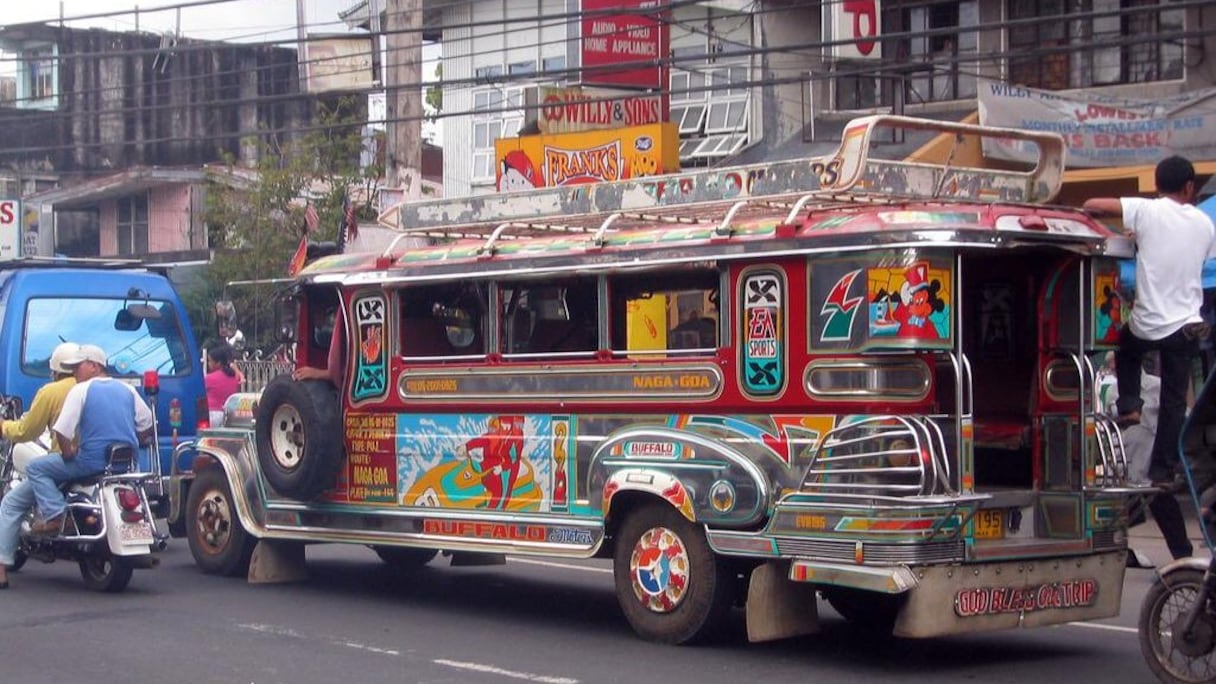 Rien de tel pour visiter les Philippines que les transports en commun... Tout ce qu'il y a de plus typique !
