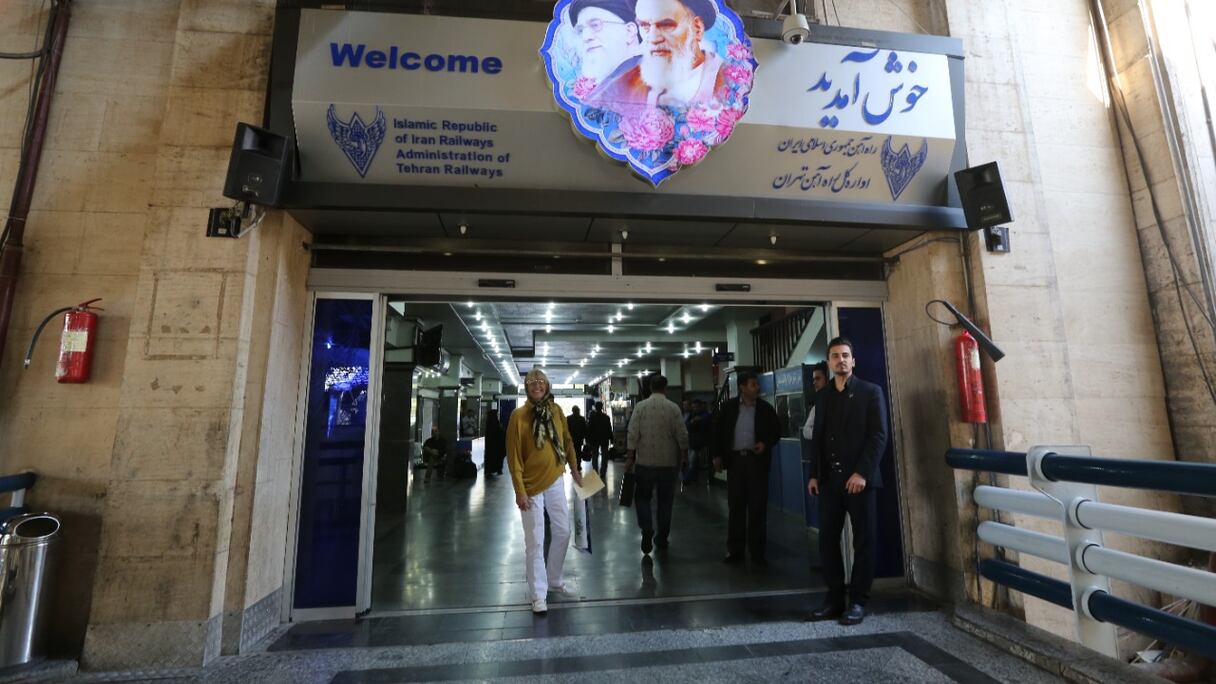 Gare de Téhéran, la capitale iranienne -photo d'archives de 2014. Un train a déraillé le 8 juin 2022 dans le centre du pays, faisant 13 morts selon un dernier bilan.
