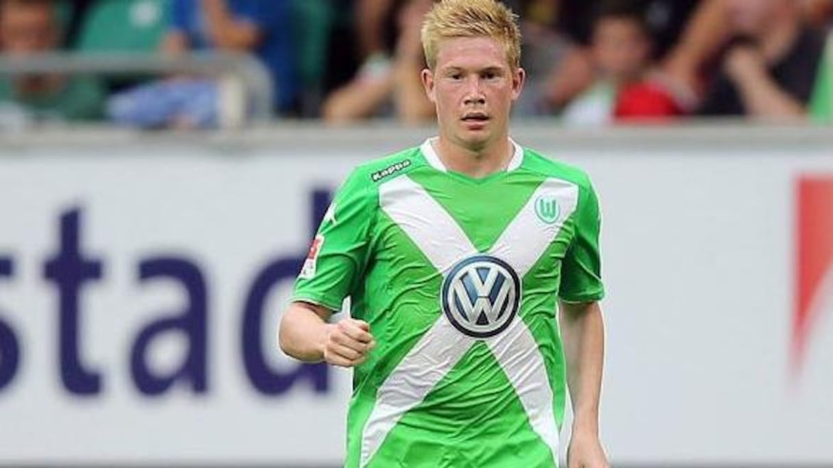 2) Kevin De Bruyne : transféré de Wolfsbourg à Manchester City pour 74 millions d'euros (plus de 740 MDH).
