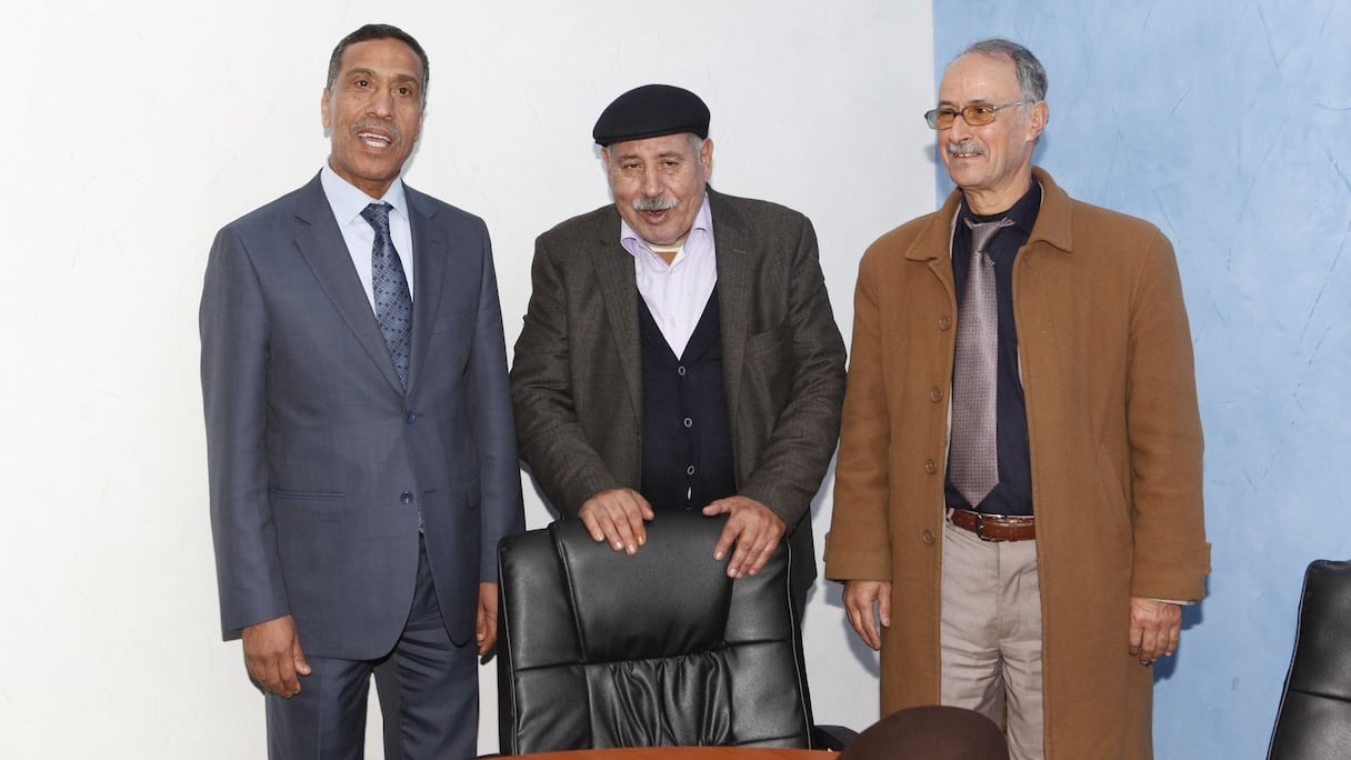 Miloudi Moukharik (SG de l'UMT), Noubir Amaoui (SG de la CDT) et Abderrahmane Azzouzi (SG de la FDT) montent au créneau.
