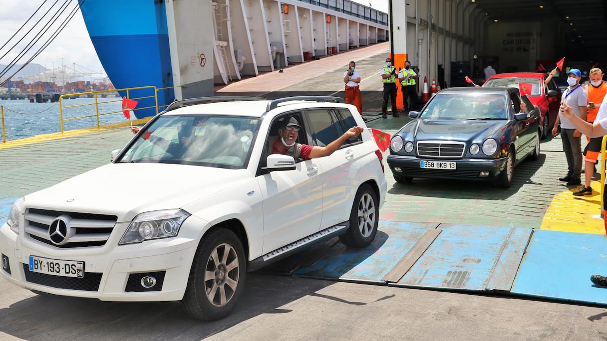 Des MRE, à leur arrivée au port Tanger Med, dans le cadre de l'opération Marhaba 2021.
