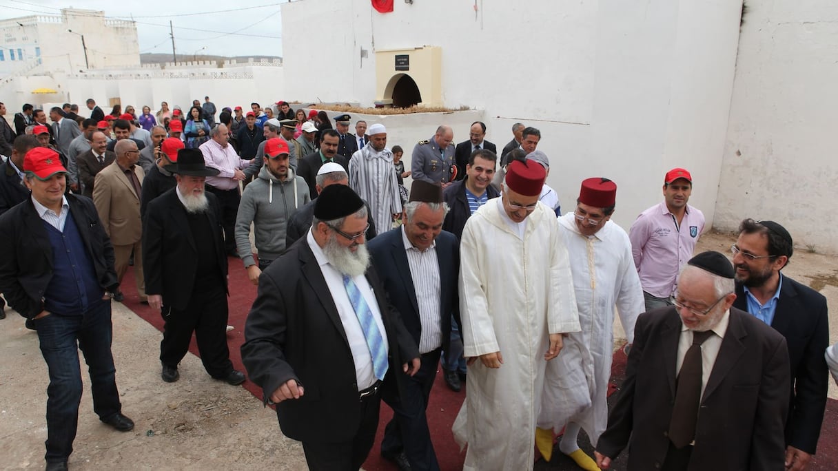 Grande affluence pour célébrer la Hiloula au mausolée du Rabbi Amram Ben Diwan à Ouazzane.
