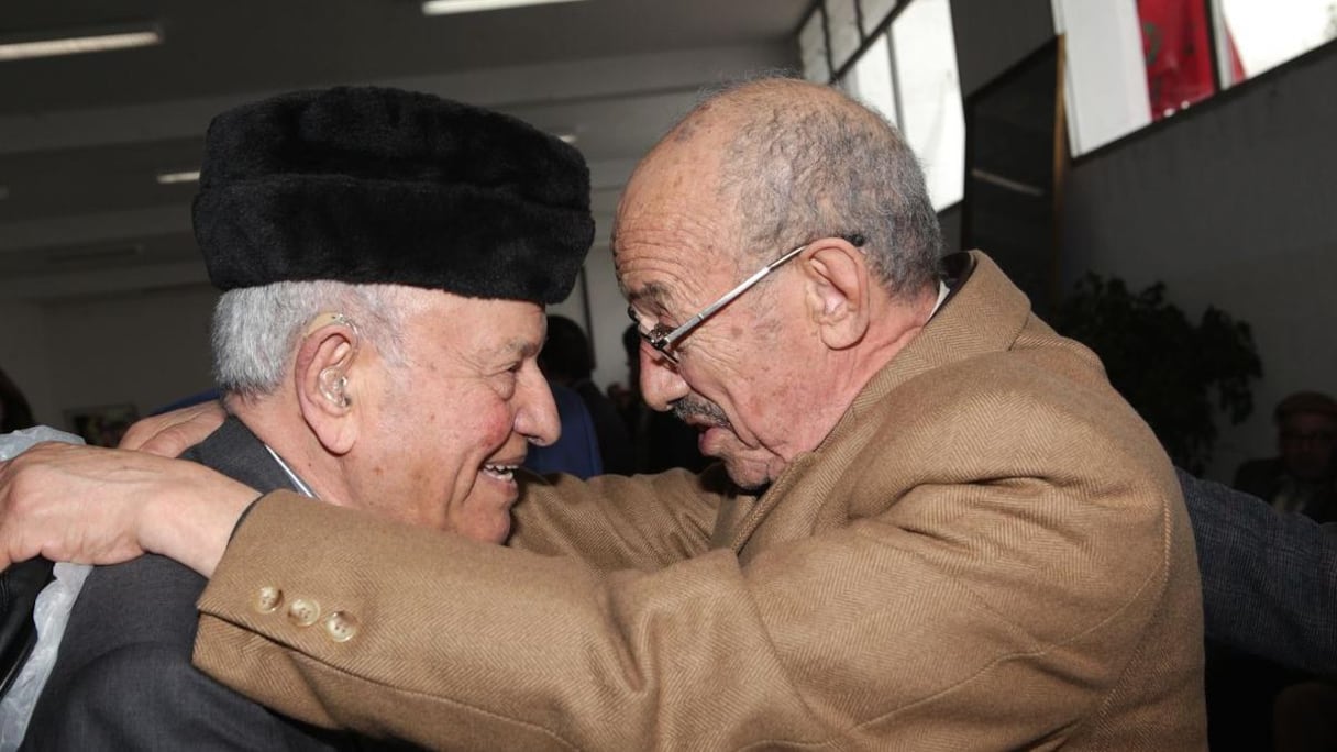 Mohammed Bensaïd Ait Idder et Mohamed Nachnach, président de l'Organisation marocaine des droits humains (OMDH).
