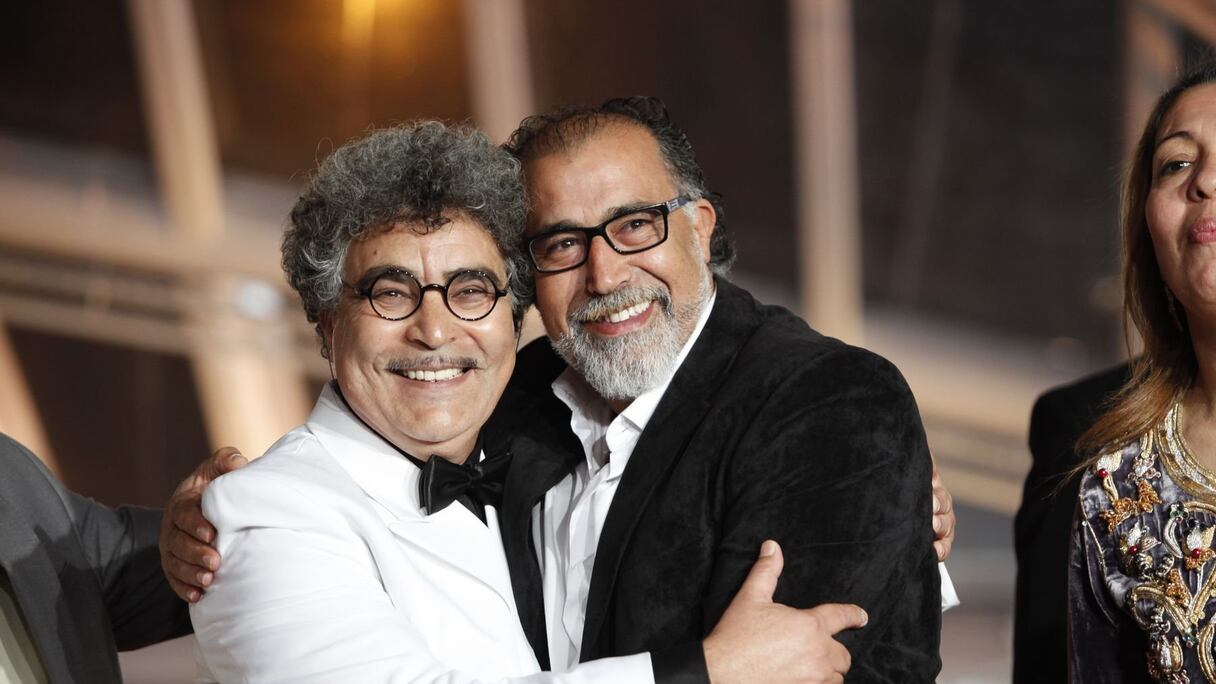 Mohamed Khouyi était à l'honneur, mardi soir. Son ami Mohamed Bastaoui lui remettra, lors de la cérémonie, le trophée en hommage à sa carrière. 
