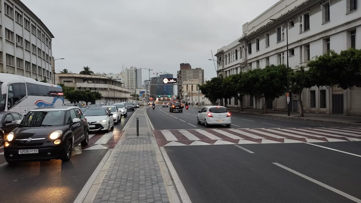 La trémie des Almohades, depuis l'avenue des FAR. 
