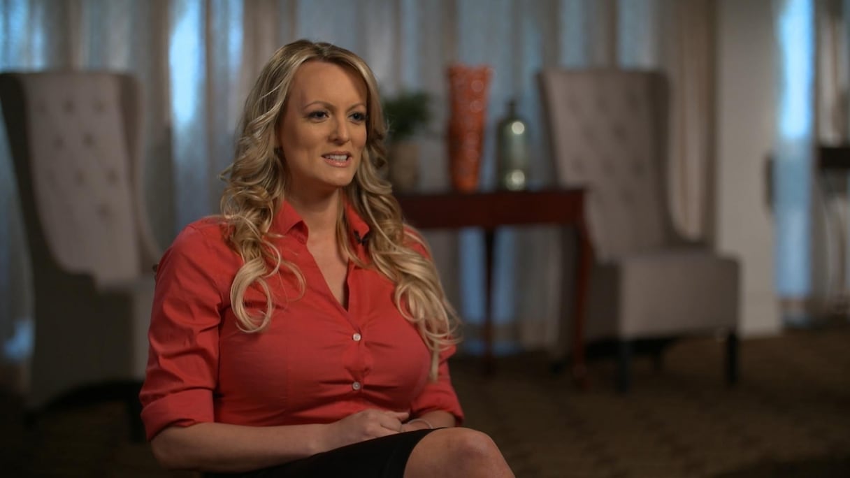 Stormy Daniels, la star du porno qui accuse Donald Trump.
