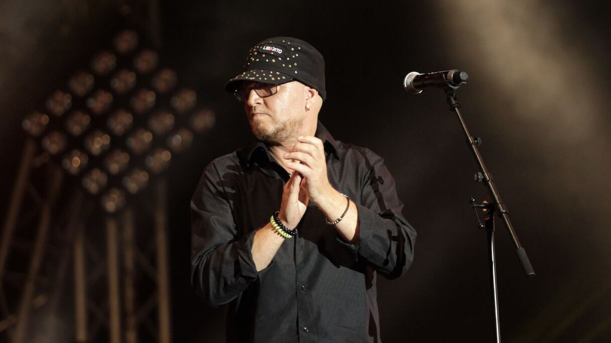 Sûrement pas Bilal, toujours profondément touché par l'exaltation avec laquelle l'accueille, à chacun de ses passages, son public marocain. 
