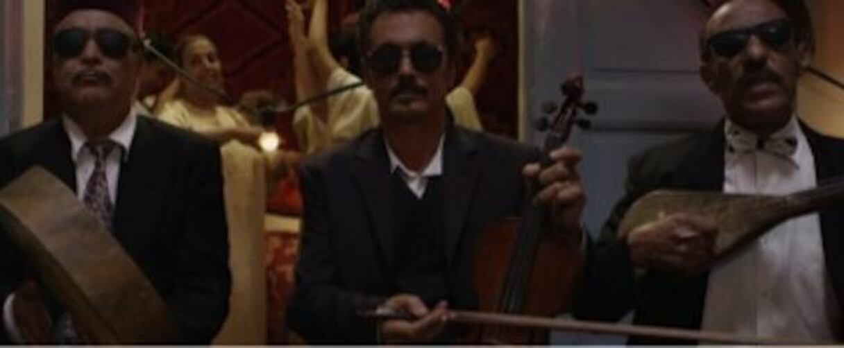 Le réalisateur franco-marocain Mohamed Mouftakir sera présent avec l'Orchestre des aveugles, un film qui nous renvoie au début du règne de Hassan II, adulé par Houcine, chef d’une fanfare dont les musiciens feignent la cécité pour pouvoir jouer pour des femmes.
	 
